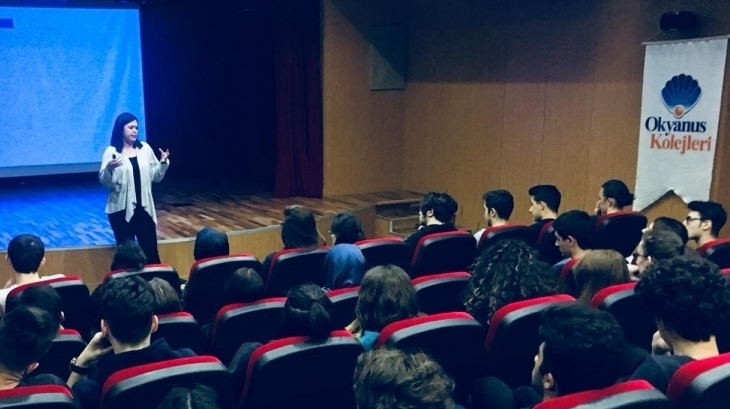 Fatih Okyanus Koleji Anadolu Lisesi 12.Sınıf Öğrencilerine Sınav Kaygısı Semineri Verildi