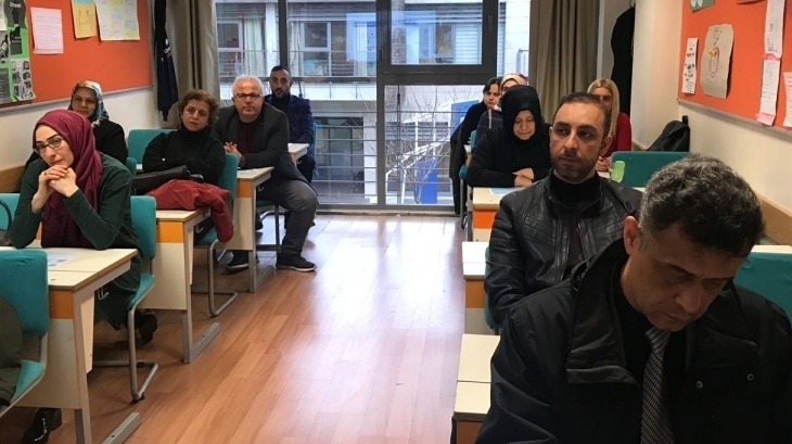 Fatih Okyanus Koleji Ortaokulunda 2.Dönem Veli Toplantısı Yapıldı.