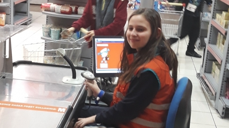 Gelecekte Bir Gün, Meslekte İlk Gün Projesi Kapsamında Kidzania Ziyareti