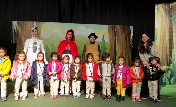 Güneşli Okyanus Koleji Okul Öncesi Öğrencileri Tiyatroda