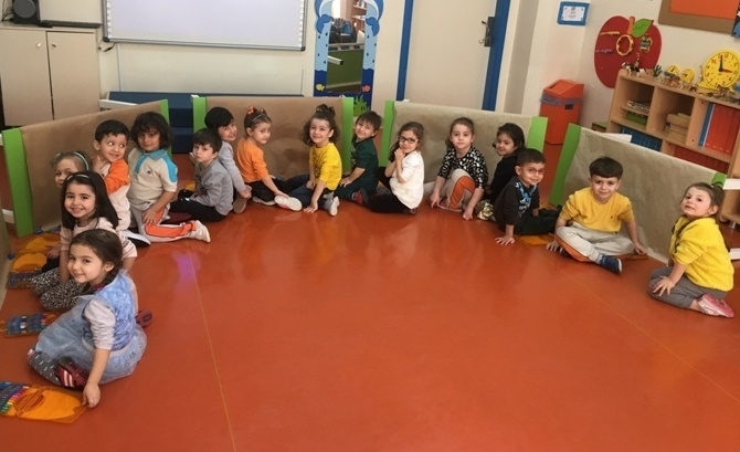 Güneşli Okyanus Koleji Okul Öncesi Balıklar Grubu Sanat Etkinliğinde