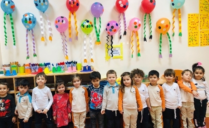 Güneşli Okyanus Koleji Okul Öncesi Rüzgarlar Oyun Etkinliğinde