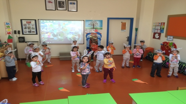 Güneşli Okyanus Koleji Okul Öncesi Rüzgarlar Grubu Tavşan Oldular;