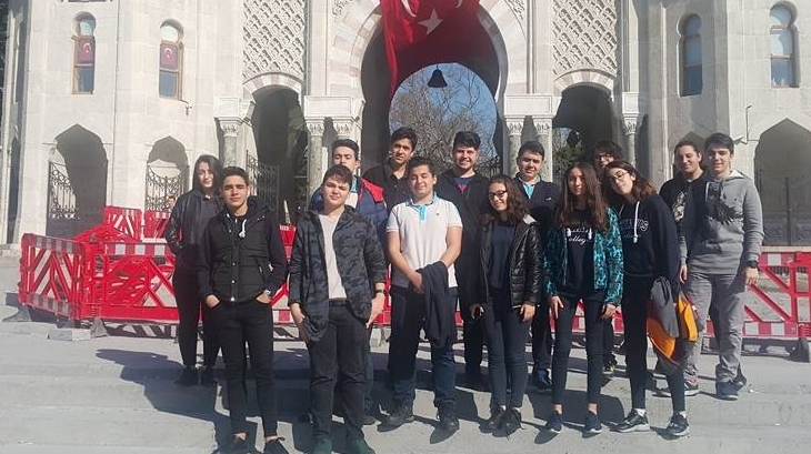 Lise Öğrencileri İstanbul Üniversitesi Beyazıt Merkez Kampüsünü ziyaret ettiler.