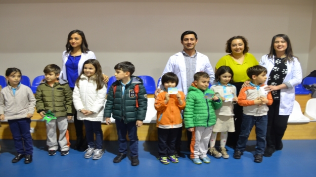 Halkalı Okyanus Koleji İlkokulu Yeni Haftanın "Star Students"larını Seçti
