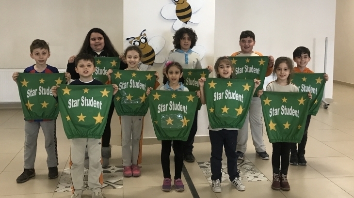 İlkokul Kademesinde Haftanın 'Star Student' Öğrencileri Seçildi