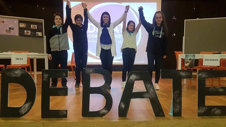 İncek Okyanus Koleji İngilizce Münazara Etkinliği