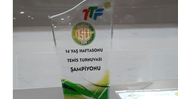 İncek Kampüsü Öğrencileri Şampiyonluklara Doymuyor