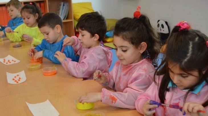 İnciler Sınıfı “Makarnadan Kolyeler'' Etkinliği Yaptı