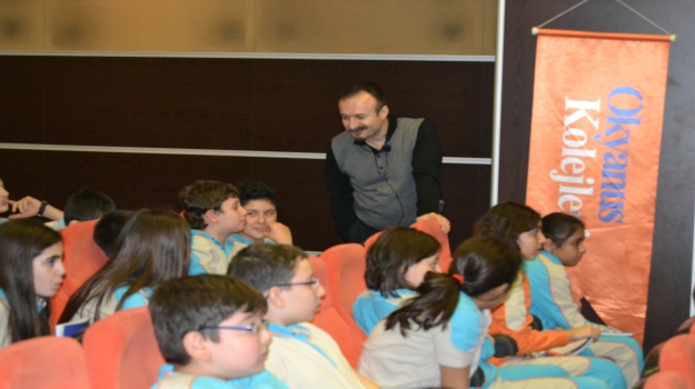 Hicabi Demirci ile "Karikatür Okuma Atölyesi"