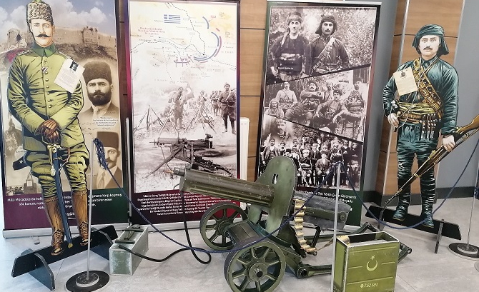 Keçiören Okyanus Koleji Çanakkale'den Cumhuriyet'e Gerçek Objeler ve Kahramanlar Müzesi