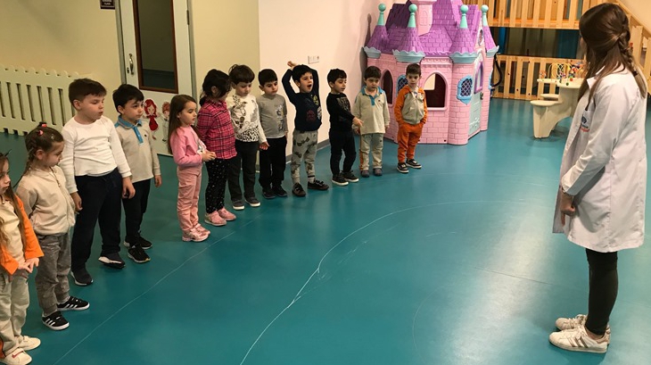 Kemerburgaz Okyanus Koleji Yunuslar Grubu Play Time Etkinliğinde