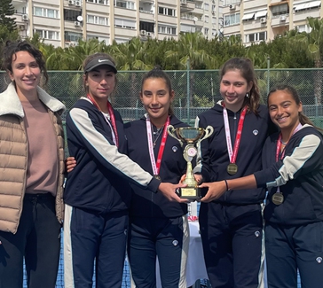 Lara Okyanus Koleji Tenis Takımımız Okullar Arası Tenis Müsabakalarında Antalya Şampiyonu