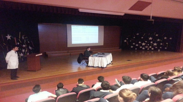 Liselilere "Gelecekteki Popüler Meslekler" Semineri