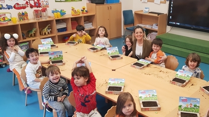 Mimarsinan Okyanus Koleji Okul Öncesi Çiçekler Grubu Aile Katılım Etkinliğinde