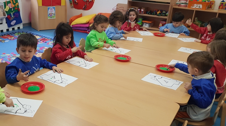 Mimarsinan Okyanus Koleji Okul Öncesi Çiçekler Grubu Sanat Etkinliğinde
