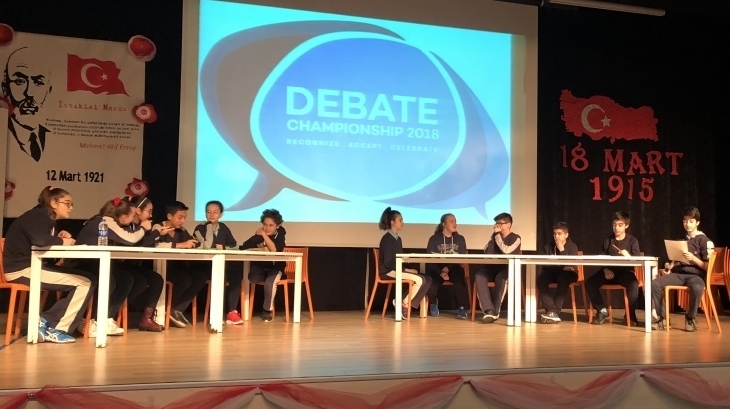 Mimarsinan Okyanus Koleji Ortaokul Kademesi 7.Sınıflar arasında "DEBATE"