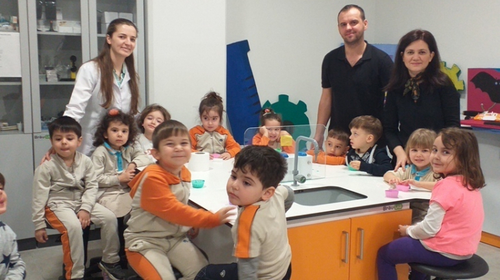 Okul Öncesi Çiçekler Sınıfı Aile Katılımı Etkinliğinde