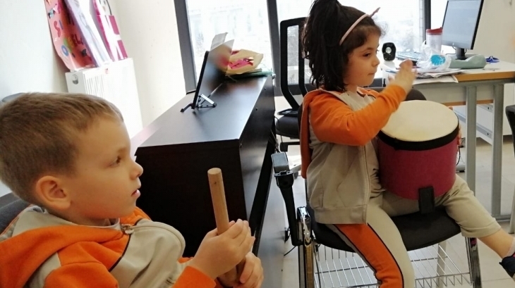 Okul Öncesi Güneş Grubu Müzik Dersinde