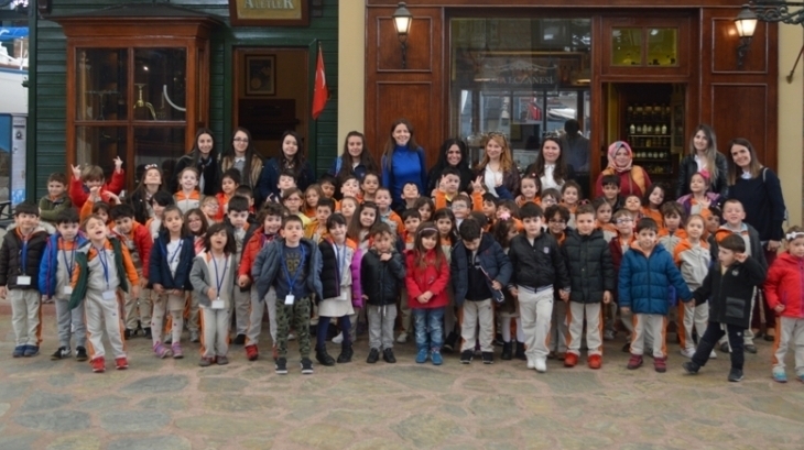 Okul Öncesi Öğrencileri Rahmi Koç Müzesinde