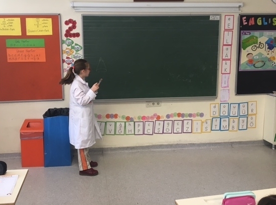 Ortaokul Kademesi 'Gelecekte Bir Gün, Meslekte İlk Gün' Projesi