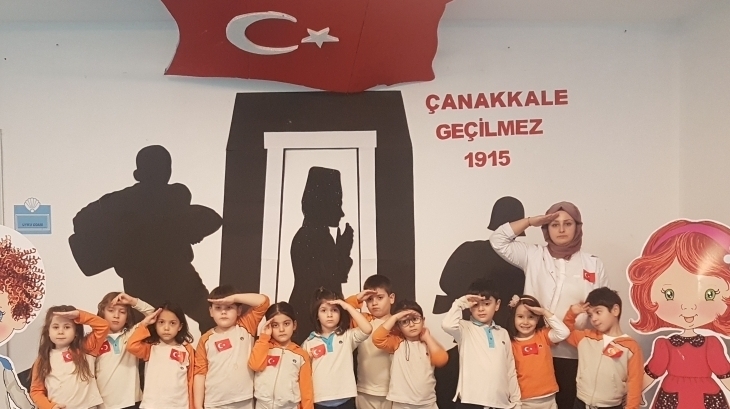 Okyanus Koleji Öğrencileri 18 Mart  Çanakkale Zaferini Anma Töreni Düzenlediler.