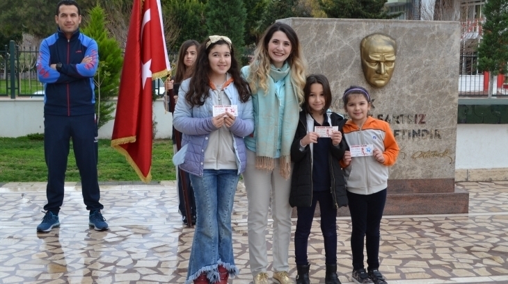 Okyanus Kolejinde Ayın Sanatçısı