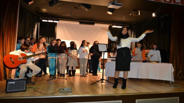 5. Sınıflar'dan Orf Aletleri ile Konser