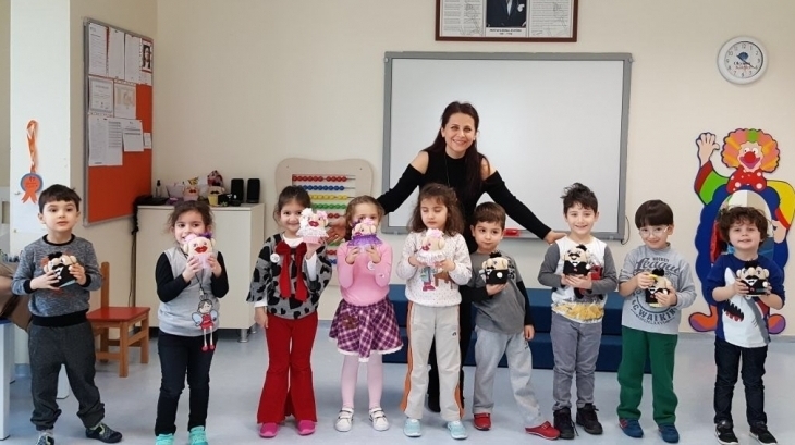 Sancaktepe Okyanus Koleji Okul Öncesi Balıklar Grubu Öğrencileri Aile Katılımı Etkinliğinde