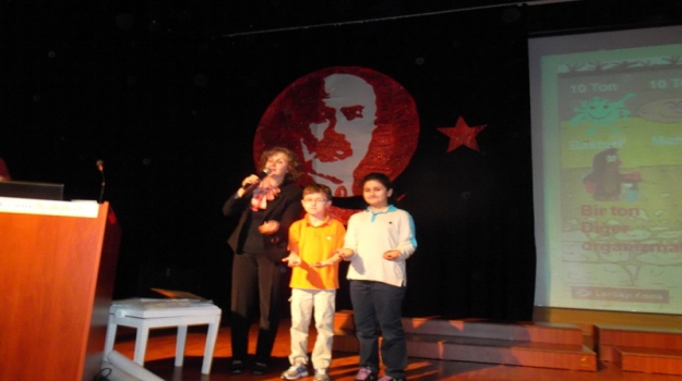 Meşe Palamutları Evini Arıyor!