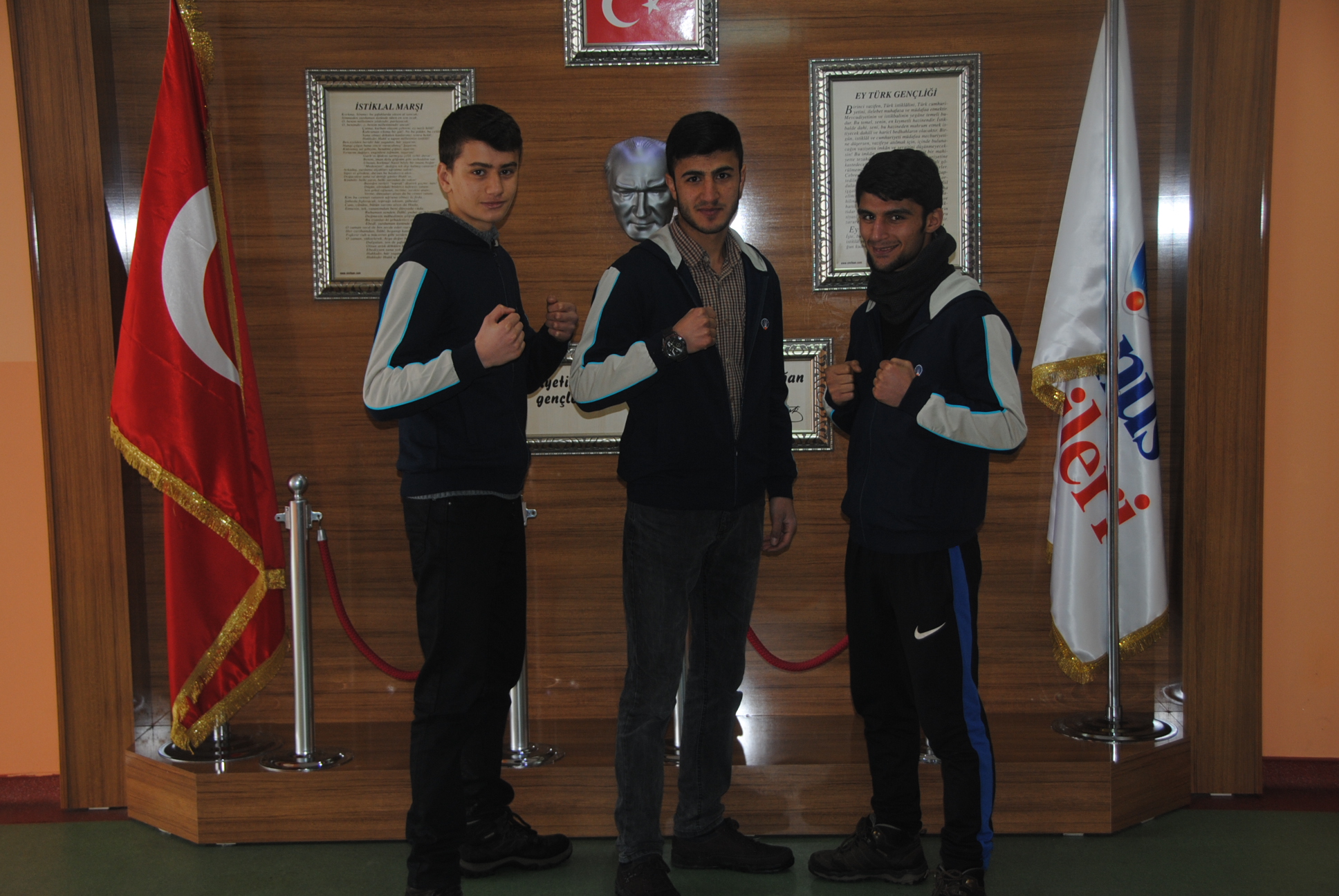 Türkiye Muay-Thai Şampiyonası' na Katılacak Öğrencilerimizi Kutluyoruz