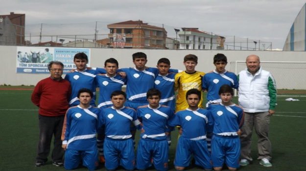 U-16 Futbol Takımı Şampiyon
