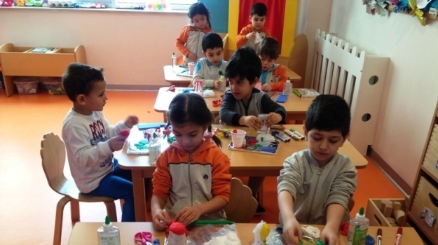 Yıldızlar Grubu Öğrencileri Sanat Etkinliğinde
