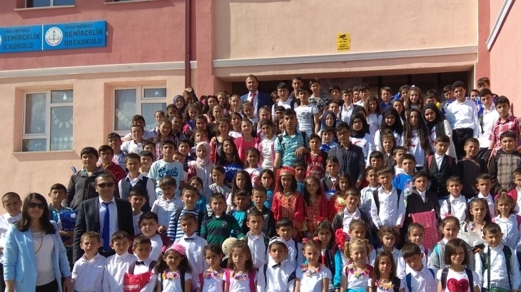 23 Nisan Kutlu Olsun
