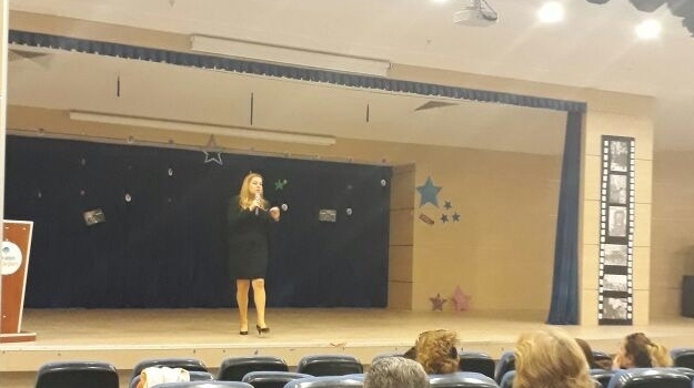 Ataşehir Kampüsü Ortaokulunda 'Anne Bana Okulu Sosyal Medya Kullanımı' Semineri Gerçekleştirildi