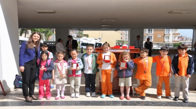 Avcılar Okyanus'un Nisan Ayı Örnek Öğrencileri