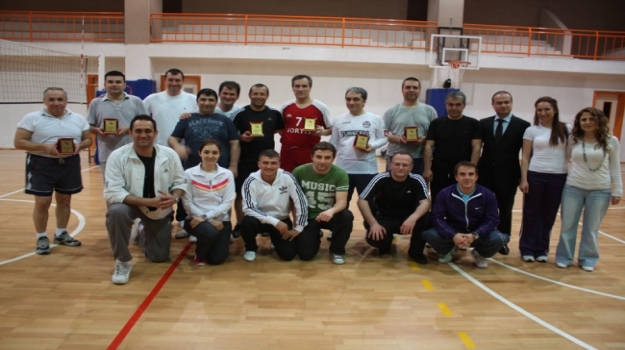 Babalardan Voleybol Resitali