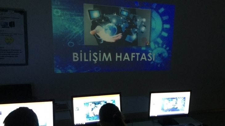 Bahçelievler Okyanus Koleji Bilişim Haftası'nı Kutluyor