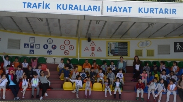 Bahçelievler Okyanus Okul Öncesi  Öğrencileri İbb Topkapı Trafik Eğitim Parkında