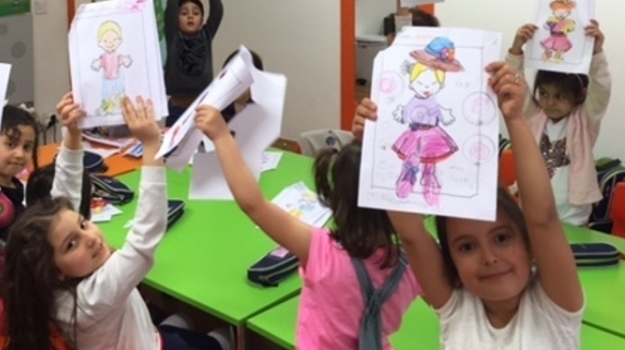 Bahçelievler Okyanus Okul Öncesi Öğrencileri Dil Kulübü İspanyolca Dersinde