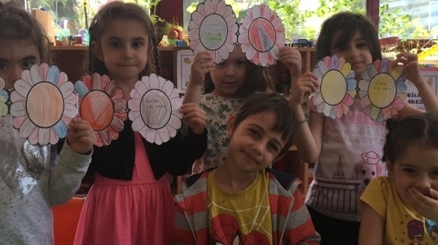 Bahçelievler Okyanus Okul Öncesi Öğrencileri Dil Kulübü Almanca Dersinde