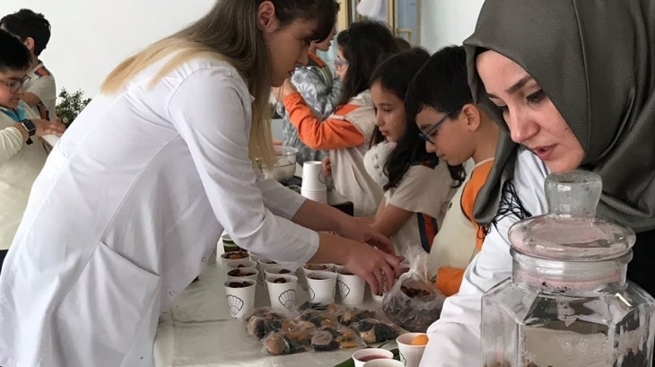 Üstün Zekâlılar ve Yetenekliler İlkokulu 3-D Sınıfı Bir Sosyal Sorumluluk Projesi Gerçekleştirdi