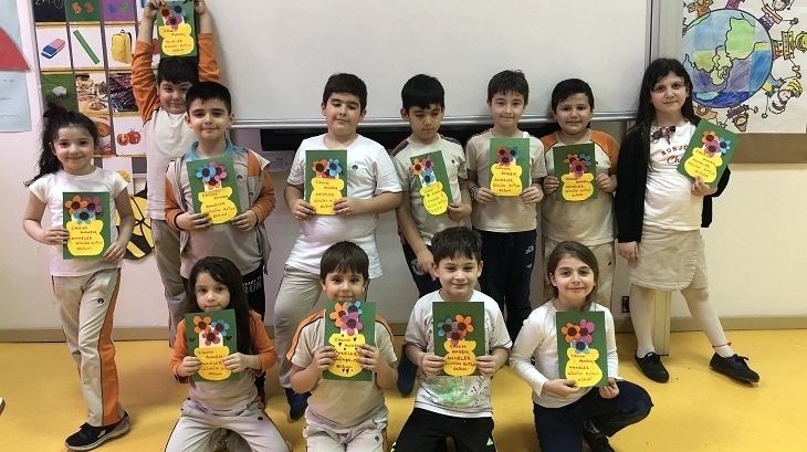 Bahçeşehir Okyanus Koleji Üstün Zekâlılar Ve Yetenekliler İlkokulu 2-F Sınıfı “Anneler Günü” Etkinliğinde.