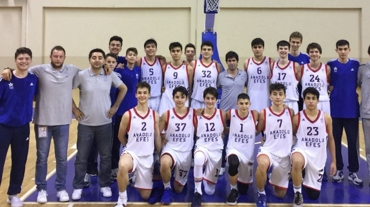 Basketbol Takımımız İstanbul Şampiyonu Oldu