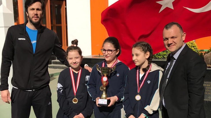 Beylikdüzü Okyanus Koleji  ''İlçe Yüzme Yarışmaları''