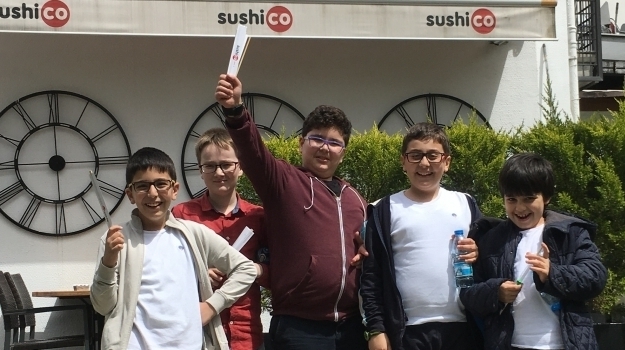Beylikdüzü Okyanus İlkokulu 4. Sınıf Çince Dil Kulubü Öğrencileri Çin Restaurantında
