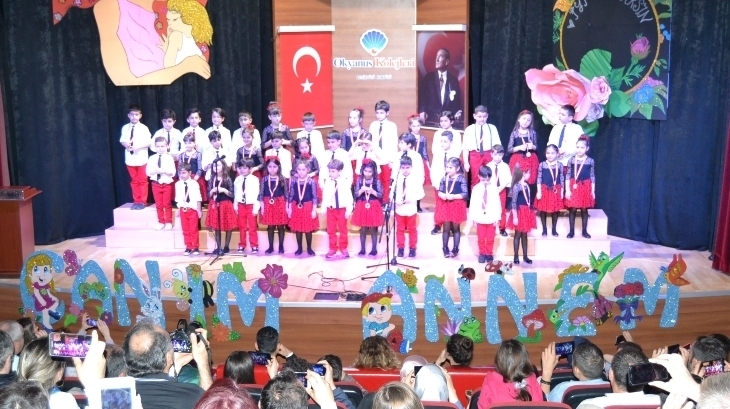 Beylikdüzü Okyanus Kolejinde Anneler Günü Etkinliği