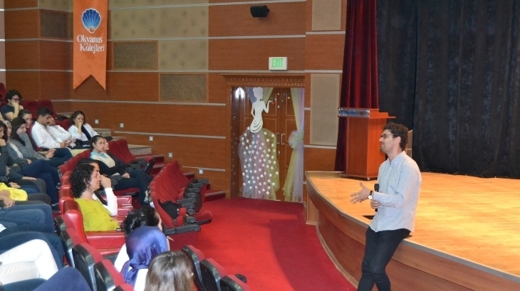 Beylikdüzü Okyanus Lise Öğrencilerine Kariyer Gelişim Semineri Düzenlendi