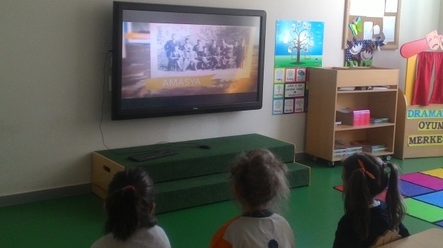 Eryaman Kampüsü Okul Öncesi Güneş Grubu Öğrencileri Sanat Etkinliğinde