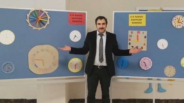 Eryaman Kampüsü İlkokul 2-A Sınıfı Saatler Sergisi Yaptılar